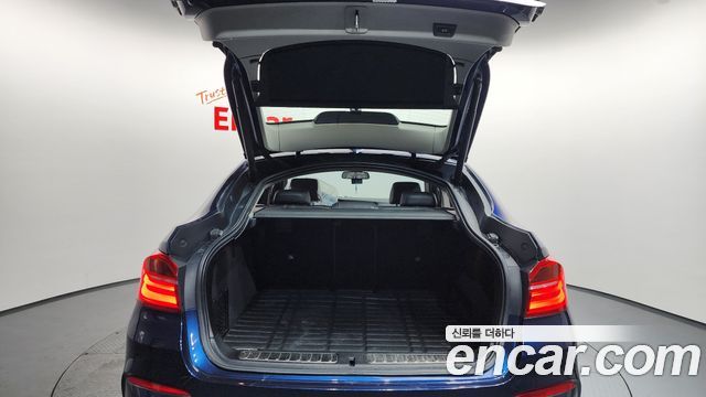 BMW X4 2015 — photo 19