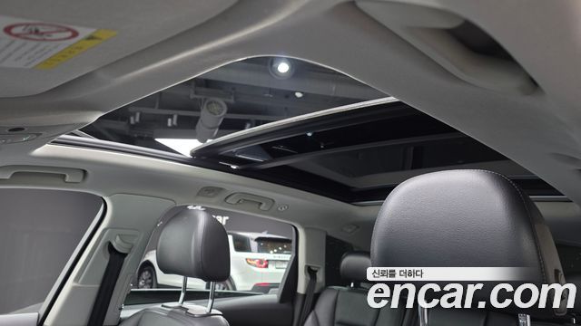 Audi Q7 2019 — photo 18