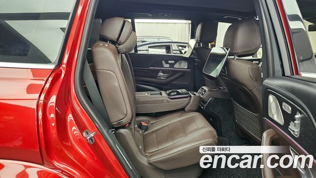 Mercedes-Benz GLS-Class 2023 — photo 18