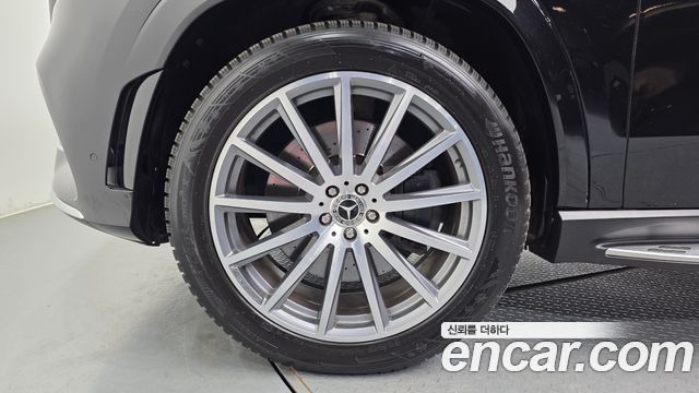 Mercedes-Benz GLS-Class 2021 — photo 6