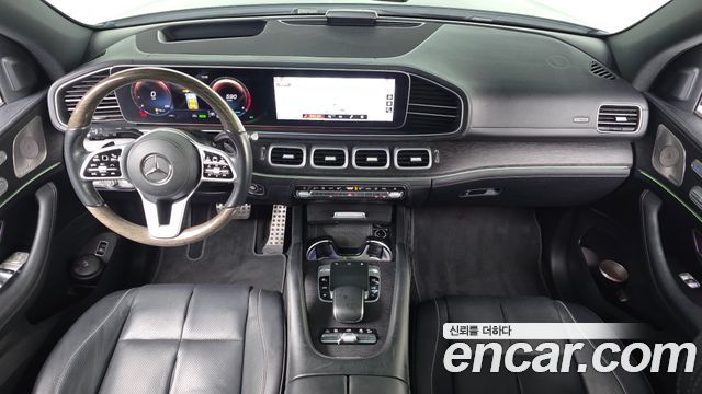 Mercedes-Benz GLS-Class 2021 — photo 9
