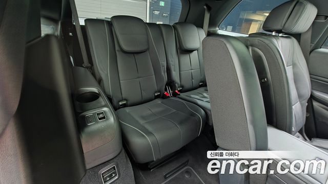 Mercedes-Benz GLS-Class 2021 — photo 19