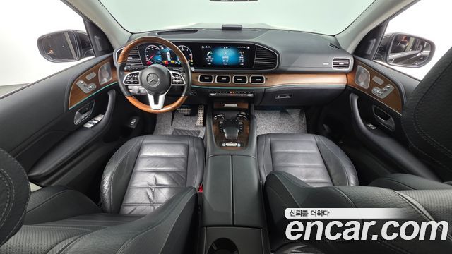 Mercedes-Benz GLS-Class 2020 — photo 7