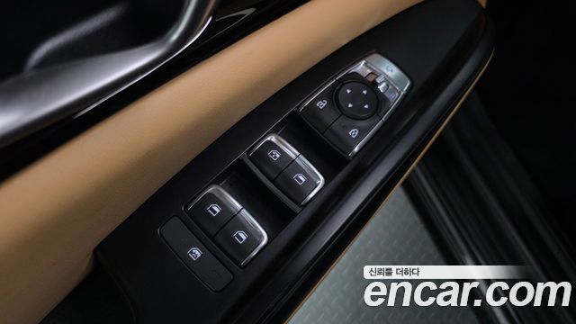 Kia Canival 2023 — photo 14