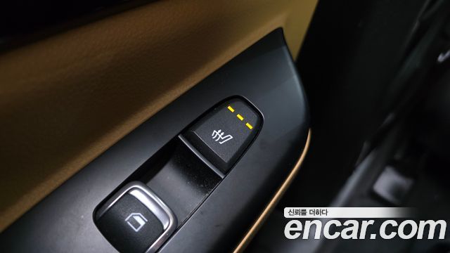 Kia Canival 2023 — photo 18
