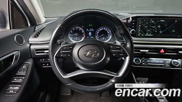 Hyundai Sonata 2021 — photo 13