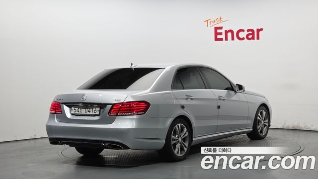 Mercedes-Benz E-Class 2014 — photo 2