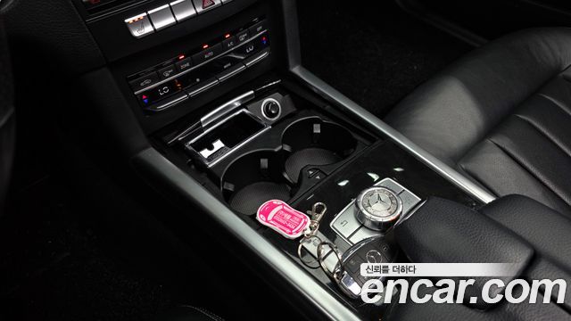 Mercedes-Benz E-Class 2014 — photo 18
