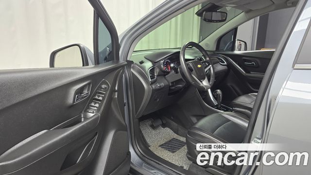 Chevrolet Korea Trax 2019 — photo 10