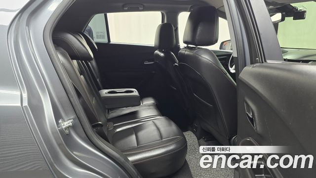 Chevrolet Korea Trax 2019 — photo 12