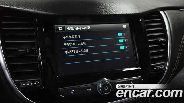 Chevrolet Korea Trax 2019 — photo 16