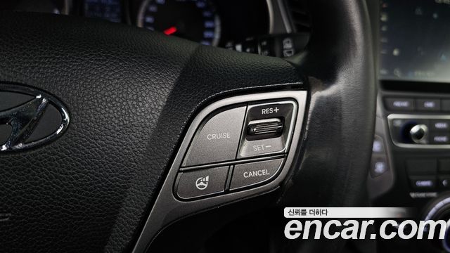 Hyundai Santafe 2015 — photo 24