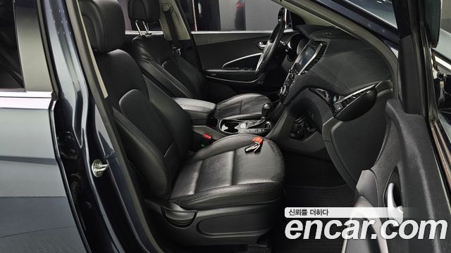 Hyundai Santafe 2015 — photo 16