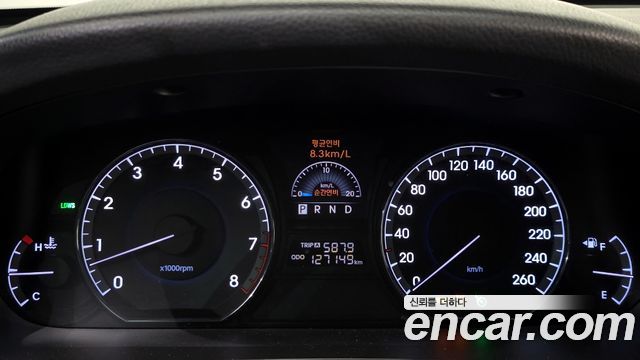 Hyundai Equus 2012 — photo 8