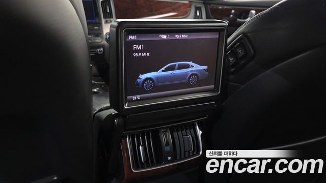 Hyundai Equus 2012 — photo 15