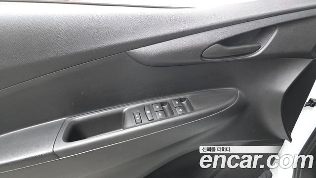 Chevrolet Korea Spark 2019 — photo 27