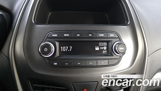 Chevrolet Korea Spark 2019 — photo 32
