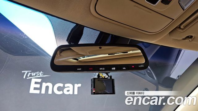 Kia Canival 2019 — photo 22