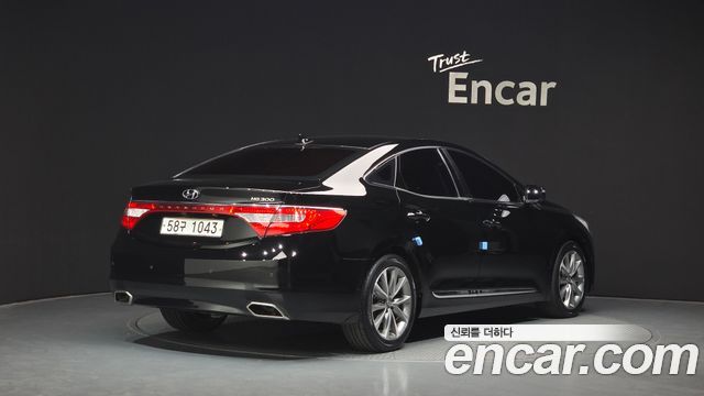 Hyundai Grandeur 2015 — photo 2