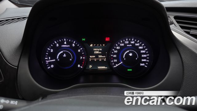 Hyundai Grandeur 2015 — photo 8