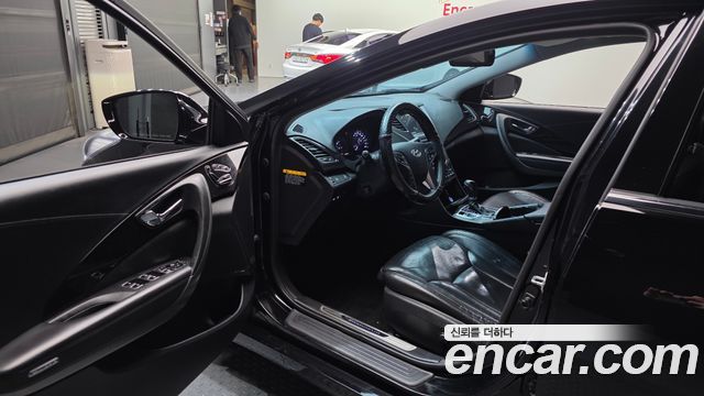 Hyundai Grandeur 2015 — photo 10