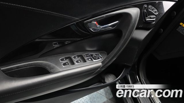 Hyundai Grandeur 2015 — photo 14