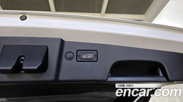 KG Mobility Torres 2023 — photo 28