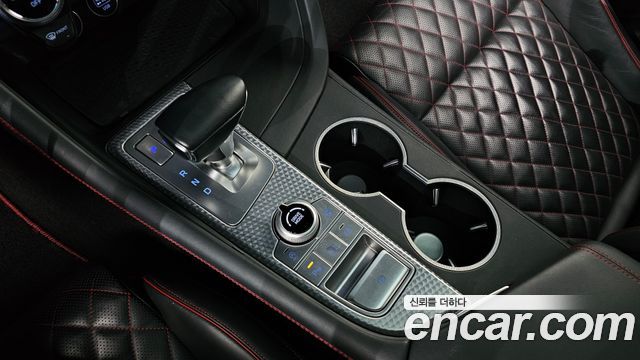 Genesis G70 2021 — photo 9