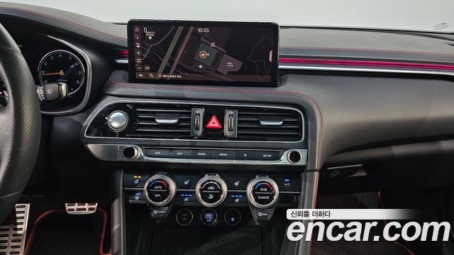 Genesis G70 2021 — photo 13