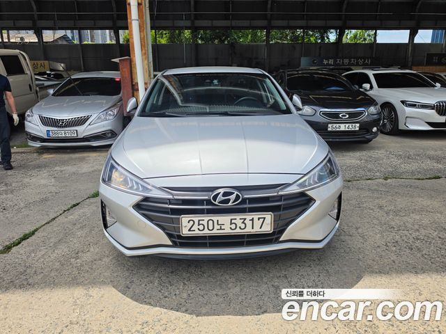 Hyundai AVANTE 2019 — photo 1