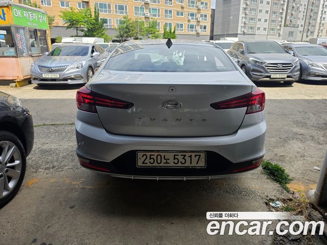 Hyundai AVANTE 2019 — photo 2