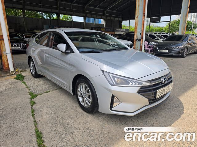 Hyundai AVANTE 2019 — photo 3