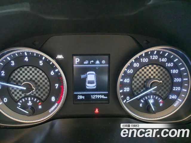 Hyundai AVANTE 2019 — photo 8