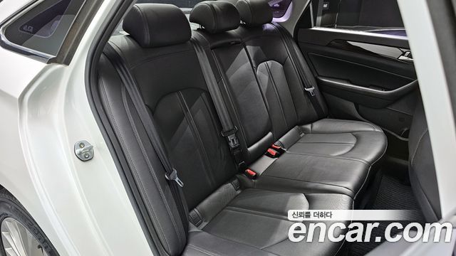 Hyundai Sonata 2015 — photo 12