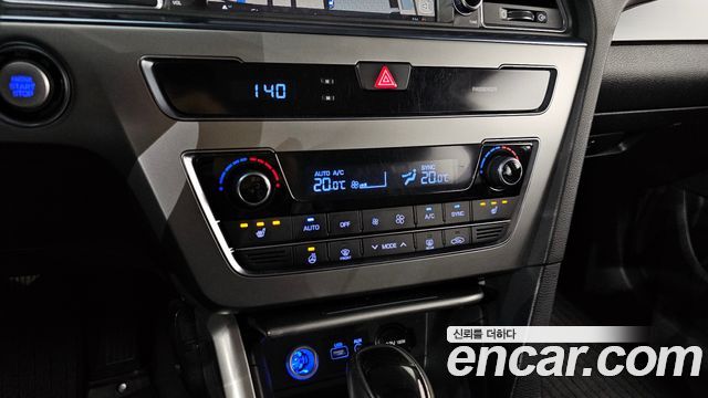 Hyundai Sonata 2015 — photo 18
