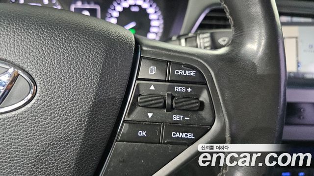 Hyundai Sonata 2015 — photo 19