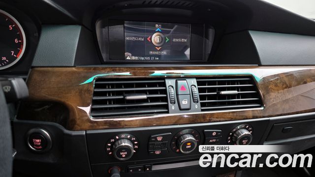 BMW 5-Series 2006 — photo 14
