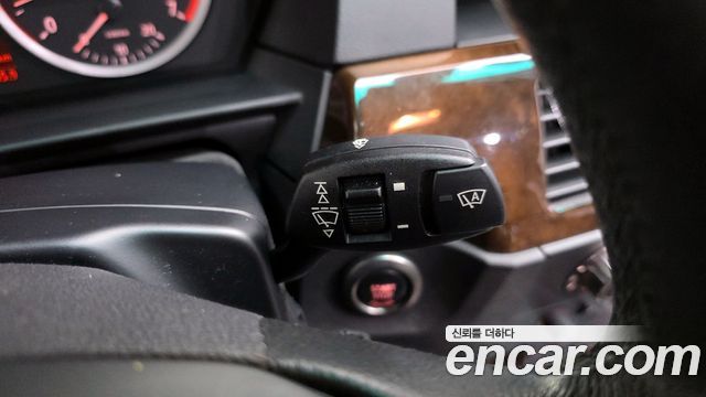 BMW 5-Series 2006 — photo 18