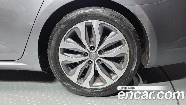 Renault Korea SM6 2017 — photo 7
