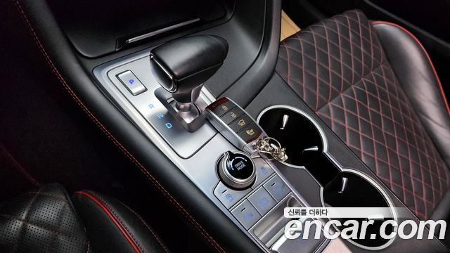 Genesis G70 2018 — photo 9