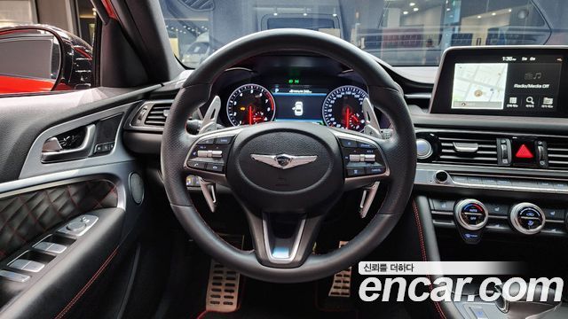 Genesis G70 2018 — photo 14