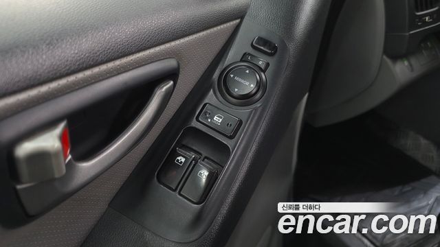 Hyundai Starex 2015 — photo 14