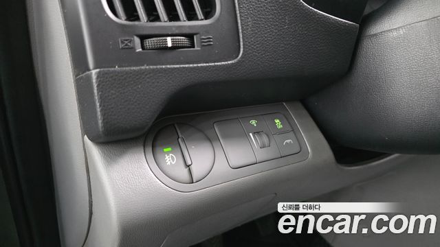Hyundai Starex 2015 — photo 15