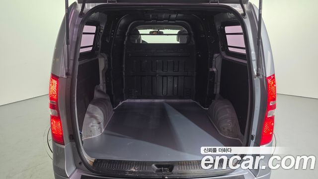 Hyundai Starex 2015 — photo 20