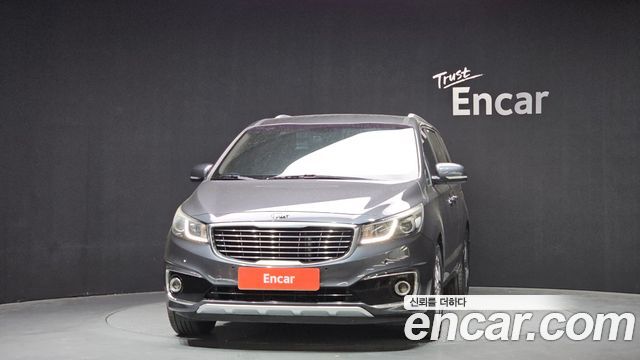 Kia Canival 2015 — photo 3