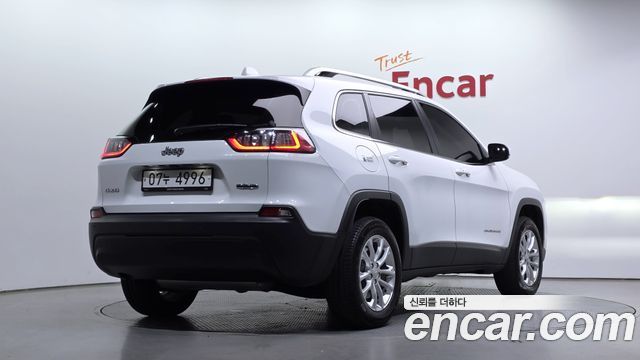 Jeep Cherokee 2019 — photo 2