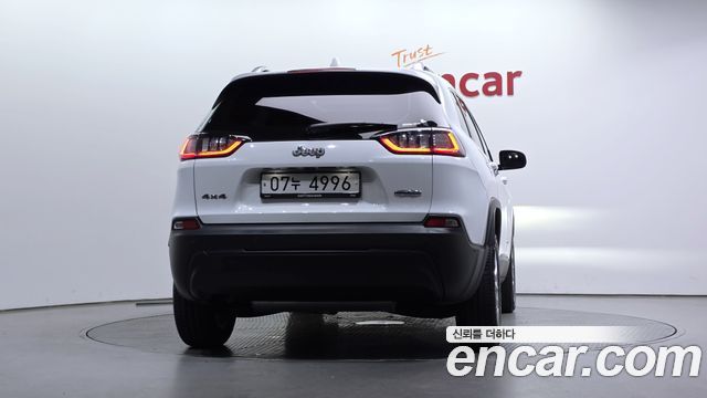 Jeep Cherokee 2019 — photo 4