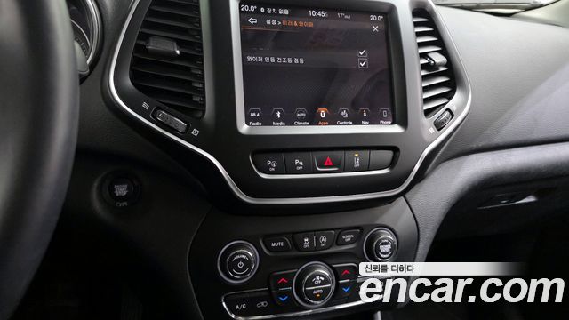 Jeep Cherokee 2019 — photo 20