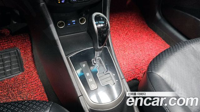 Hyundai Accent 2017 — photo 9