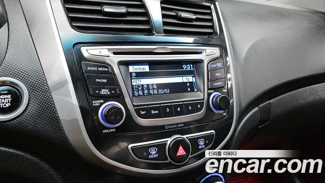 Hyundai Accent 2017 — photo 14